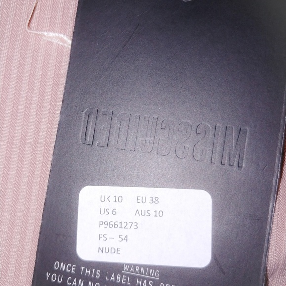 Missguided ribbed onesie romper stretch nude nwt - Picture 3 of 5